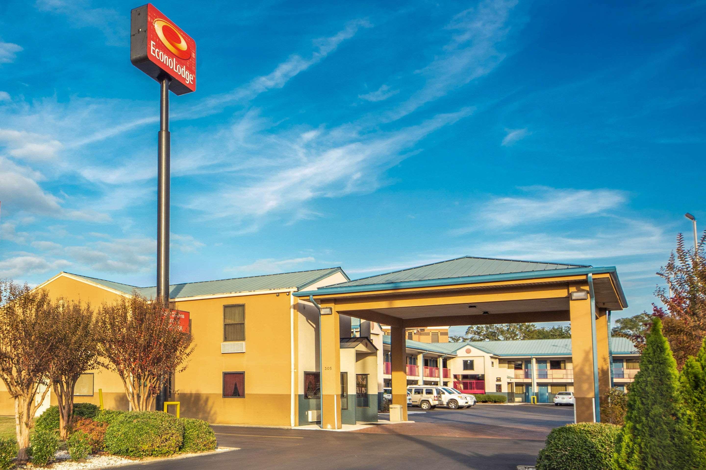 Econo Lodge Лоръл Екстериор снимка