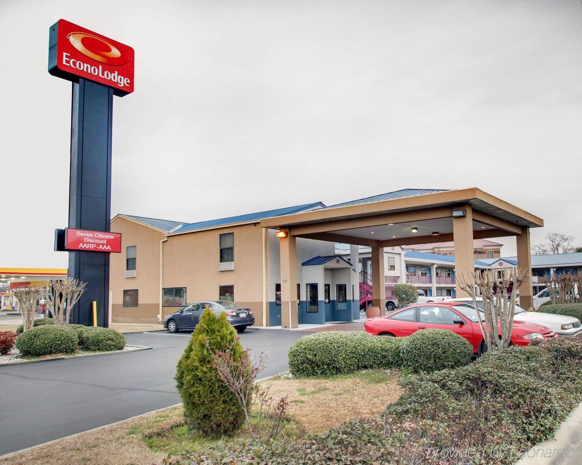 Econo Lodge Лоръл Екстериор снимка